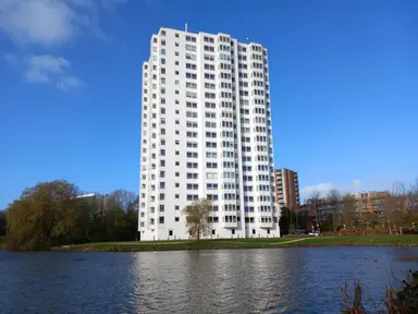 103m2 Wohnung zur Miete für 1650€/Monat in Prins Clausplein 111, Leeuwarden