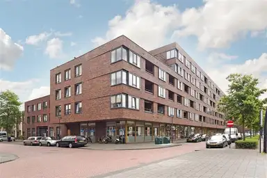 101m2 Appartement à louer pour 1440€/mois à Laan van Wateringse Veld, The Hague
