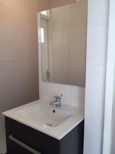 49m2 Chambre à louer pour 600€/mois à Koggestraat, Rotterdam