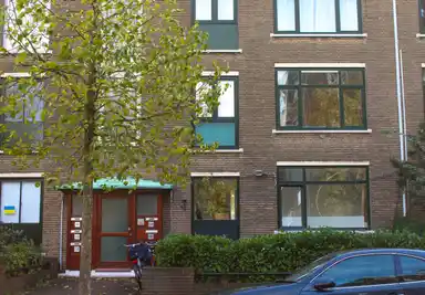 84m2 Appartement à louer pour 2100€/mois à Lübeckstraat 146, The Hague