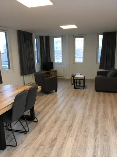 110m2 Appartamento in affitto per 1550€/mese a Piet Heinstraat, Enschede