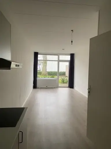 30m2 Studio zur Miete für 1150€/Monat in Flintstraat, Emmen