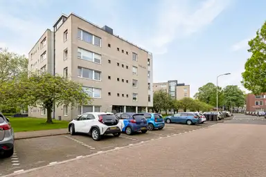 86.85m2 apartment to rent for 1735€/month in Henriette Ronnerstraat 110, Tilburg