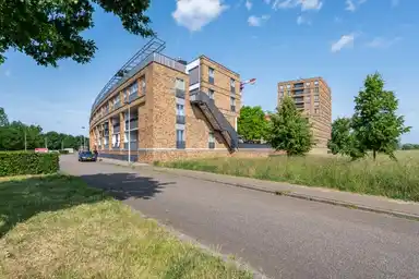 140μ² Διαμέρισμα προς ενοικίαση για 2100€/μήνα σε Atletenbaan, Maastricht