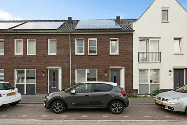 121μ² μονοκατοικία προς ενοικίαση για 1330€/μήνα σε Bernsteinstraat 18, Tilburg