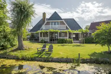 140m2 house to rent for 2295€/month in Dek 13, Joure