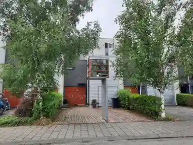 143m2 huis te huur voor 2200€/maand in Barkmolenstraat 80, Groningen