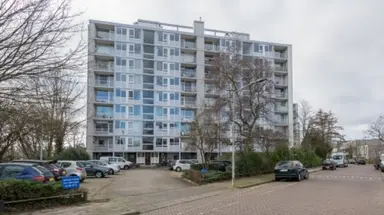 102m2 Appartement à louer pour 988€/mois à Jacob van Campenlaan 26, Leiden