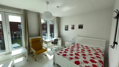 18m2 room to rent for 850€/month in Landzicht, Amsterdam