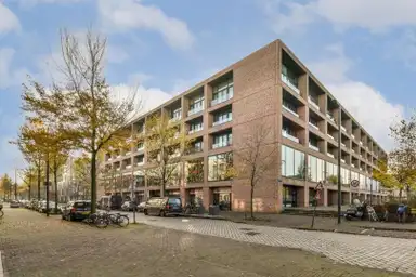103m2 apartment to rent for 2750€/month in Erich Salomonstraat 144, Amsterdam