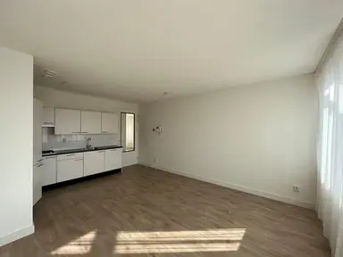 67m2 apartment to rent for 1025€/month in Wezenstraat, Den Helder