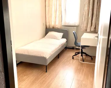 7m2 room to rent for 950€/month in Weena, Rotterdam