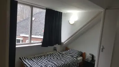 13m2 Chambre à louer pour 575€/mois à Achterom, Hilversum