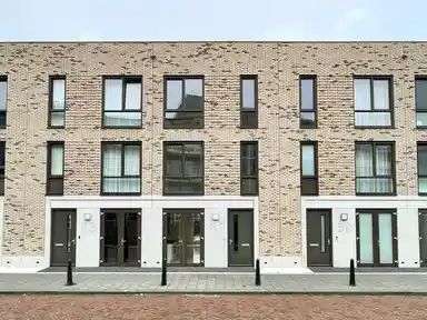 127m2 Haus zur Miete für 2450€/Monat in Cornelia de Langeweg, The Hague