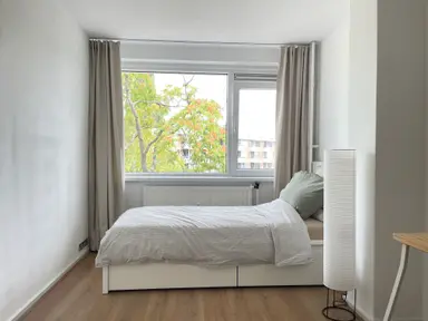 m2 room to rent for 650€/month in Bierens de Haanweg, Rotterdam
