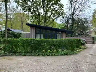 435m2 maison à louer pour 2100€/mois à Rading 14, Loosdrecht