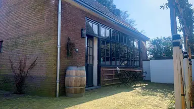 98m2 Haus zur Miete für 2650€/Monat in Zevenend, Laren