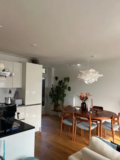 100m2 Wohnung zur Miete für 2068€/Monat in Sneeuwbalstraat, Amsterdam