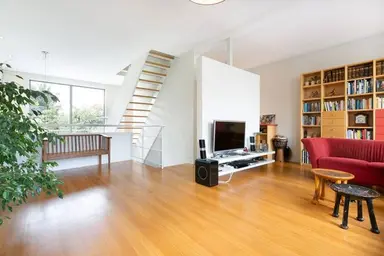 180m2 house to rent for 3500€/month in Koningin Emmakade, The Hague