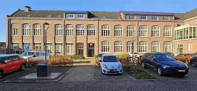 73m2 Appartement à louer pour 1250€/mois à Aloysiushof, Oudenbosch