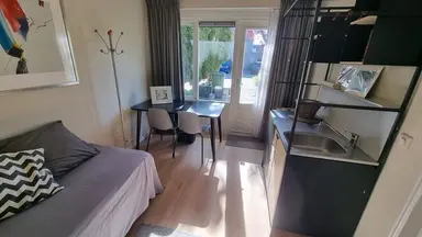 35μ² στούντιο προς ενοικίαση για 1100€/μήνα σε Chirurgijn, Amstelveen