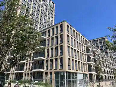 54μ² Διαμέρισμα προς ενοικίαση για 1228.07€/μήνα σε Hillenraadweg 154, The Hague