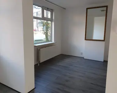 50μ² Διαμέρισμα προς ενοικίαση για 900€/μήνα σε Nieuwe Maasstraat, Schiedam