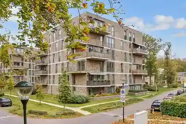 78m2 apartment to rent for 1950€/month in Struikheidelaan 17, Hilversum