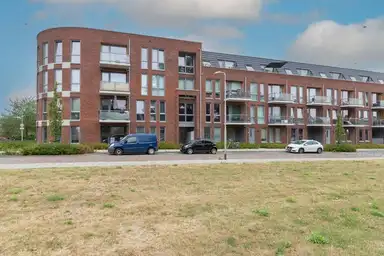 76m2 Appartement à louer pour 1415€/mois à Stratingplantsoen, Velsen-Noord