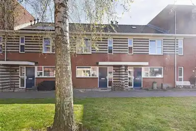 109m2 Casa in affitto per 2490€/mese a Sneekermeer, Barendrecht