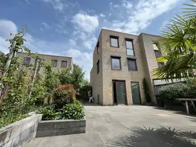146m2 house to rent for 2950€/month in Chris van Abkoudehof, Rotterdam