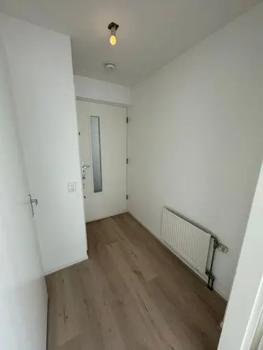 39m2 studio à louer pour 967€/mois à Achterom, The Hague