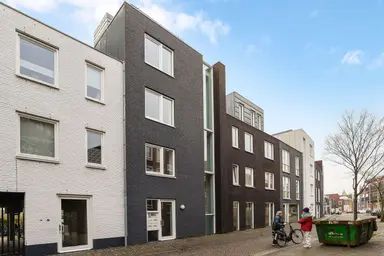 75m2 flat to rent for 1655€/month in Dorpsstraat 106, Nootdorp