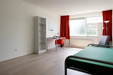 23μ² Δωμάτιο προς ενοικίαση για 600€/μήνα σε Struisenburgdwarsstraat, Rotterdam