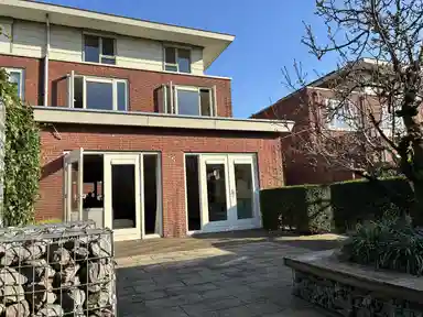 175m2 house to rent for 3950€/month in Renate Rubinsteinlaan 6, Amstelveen