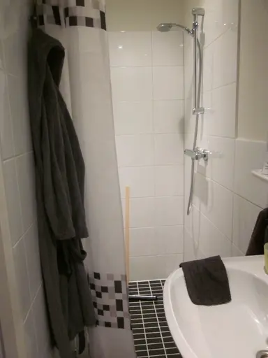 31m2 studio à louer pour 1185€/mois à Abraham Kuyperlaan, Rotterdam