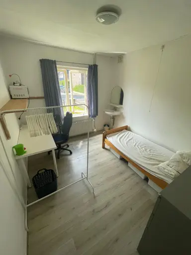 10m2 Zimmer zur Miete für 440€/Monat in Noordeindseweg, Delfgauw