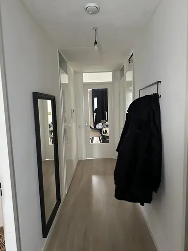 90m2 Appartement à louer pour 1127€/mois à Debussystraat, Amersfoort