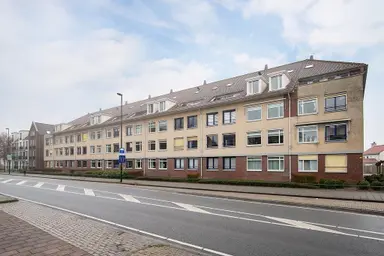 143m2 flat to rent for 2000€/month in Molengragte 32, Aalst