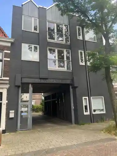 60m2 Appartement à louer pour 2499€/mois à Maerten van Heemskerckstraat, Haarlem