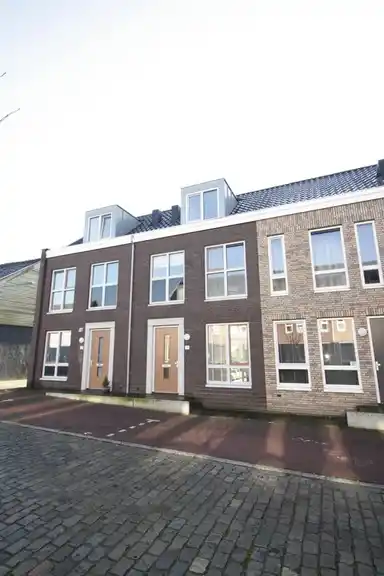 110m2 house to rent for 1950€/month in Fabriekstraat, Bergen op Zoom