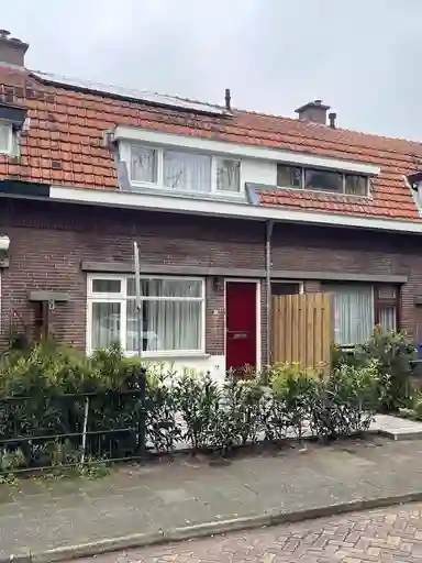 78m2 maison à louer pour 2750€/mois à Papeweg 11, Wassenaar