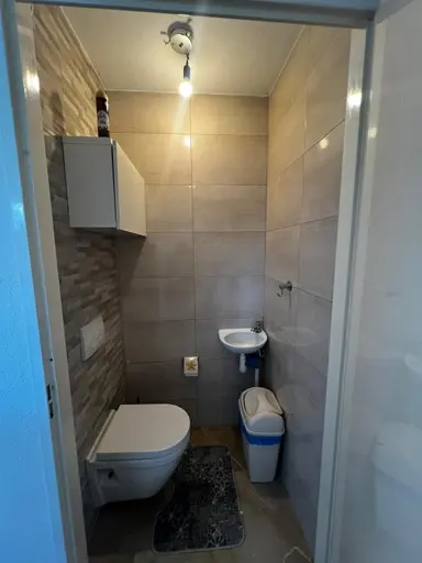 60m2 huis te huur voor 2250€/maand in Stellendamstraat, Rotterdam