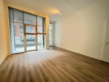 83μ² Διαμέρισμα προς ενοικίαση για 2450€/μήνα σε Willem Dudokhof, Diemen