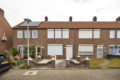 66m2 house to rent for 713.02€/month in Elzenrijs 37, St. Willebrord
