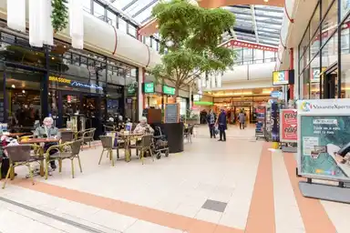 40m2 Appartamento in affitto per 1177€/mese a Elisabeth Brugsmaweg, The Hague