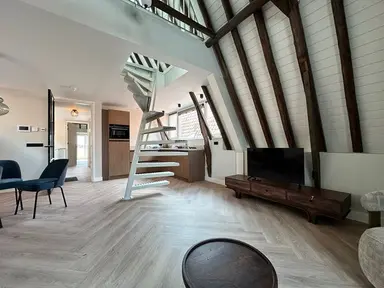 72m2 apartment to rent for 2250€/month in Achterom 76, Hoorn