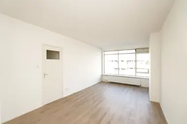 82m2 flat to rent for 1656€/month in Escamplaan 354, The Hague