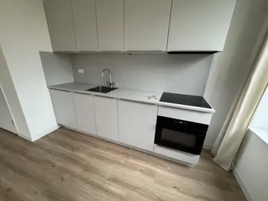 50m2 Appartement à louer pour 2135€/mois à Adelaarstraat, Utrecht