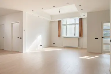 160m2 huis te huur voor 1900€/maand in Oranjelaan, Helmond